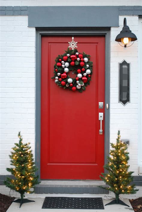 Festive and colorful, these unique christmas door decorating ideas — including wreaths, garland, and more — will welcome holiday guests into your home. 50 Best Christmas Door Decorations for 2021