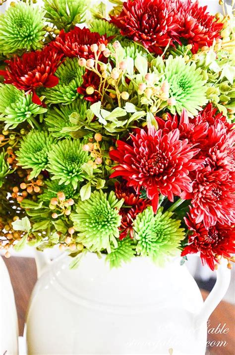 3 Ways To Decorate With Mums Easy Tips For Styling Beautiful Fall Mums