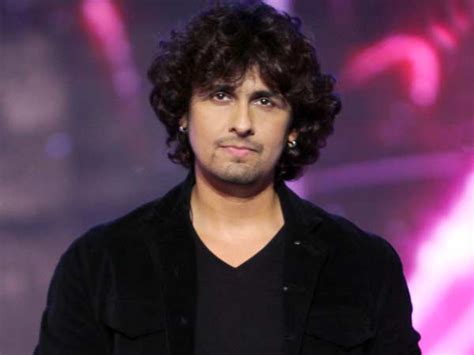 Sonu nigam is a popular indian playback singer who is called elvis presley of india. sonu gave his first stage performance at the tender age of 3 on the popular song kya hua tera vaada. he was initially trained by classical singer ustad ghulam mustafa khan. Dear Sonu Nigam, if Azaan is 'Gundagardi', why not Akhand ...
