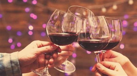 Is Red Wine Good For Your Heart Fertility We Asked Experts If It Has