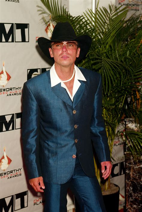 Kenny Chesney's Weight Loss Transformation in Photos | Closer Weekly