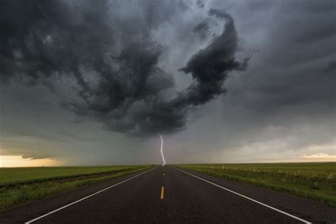 lightning strikes for storm chasing couple who enjoyed a whirlwind romance while chasing
