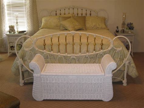 Home decor, bed & bath, curtains & drapes, quilts & comforters White Wicker Bedroom Furniture