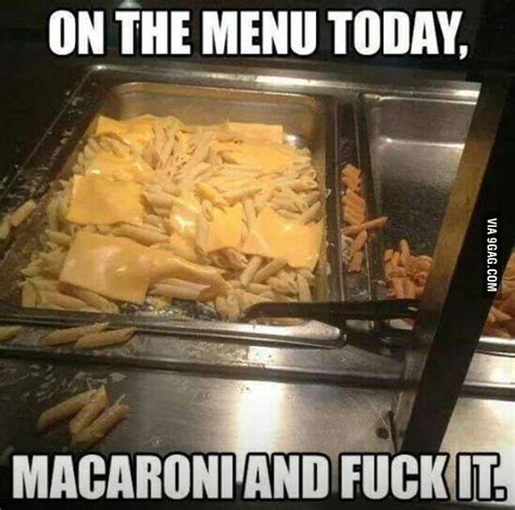 Lunch Time In American Schools 9gag