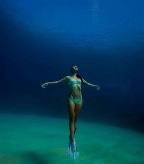 Pin On Sexy Underwater
