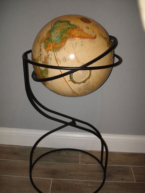 Replogle 16 Inch Globe Map World Classic Series W Wood Stand Vintage
