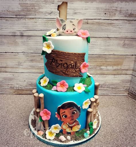 If you could choose any birthday cake for yourself, what would it be? 15 Beautiful Moana Birthday Cake Ideas (This is a Must for ...