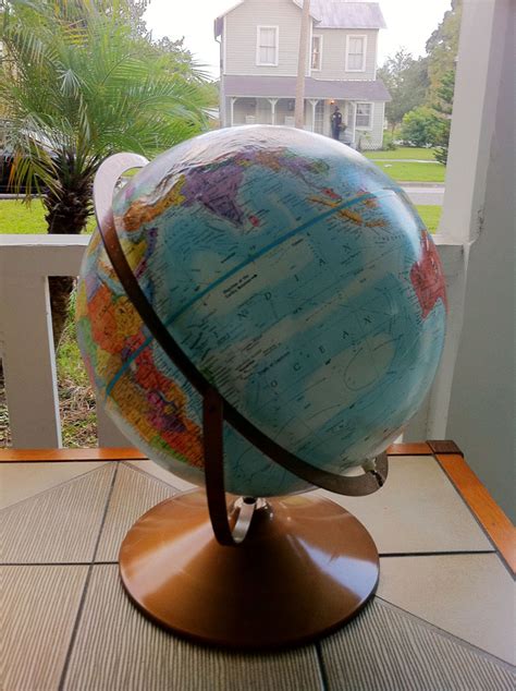 Junk2funk Vintage Globemaster 12 Inch World Globe