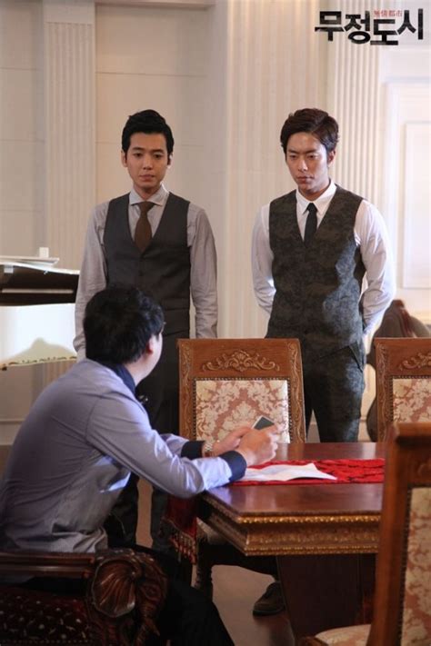 (2013) heartless city portrays the cruel life of the drug cartels and the story of revenge for a loved one. jung kyung ho cruel city | Korean drama movies, Korean ...