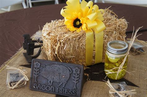Check spelling or type a new query. Western Centerpieces in 2019 | Wild west party, Party ...