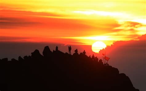 Memburu Sunrise Di Gunung Arjuno Wego Indonesia Travel Blog