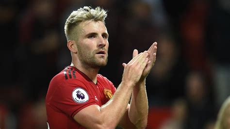 Luke shaw wants to put the record right. EPL news: Luke Shaw Manchester United contract, Jose ...