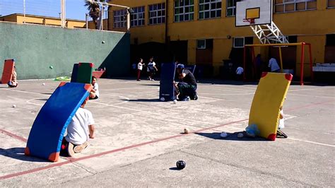 Educacion Fisica Juegos Con Pelotas Tenis Con Platos Desechables Y