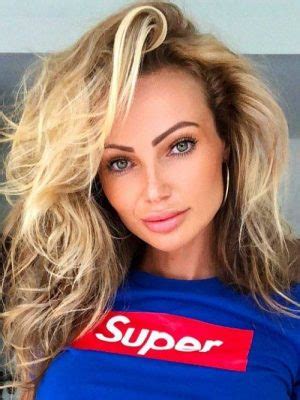 Abby Dowse Height Weight Size Body Measurements Biography Wiki Age