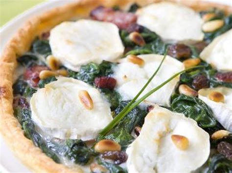 Tarte épinard chèvre raisins Recette de Tarte épinard chèvre raisins