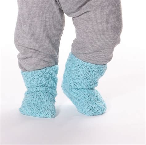 I have been using clover chibi metal darning needles for the past 7. Baby Socks | Patterns | Hobbii - Hobbii.com