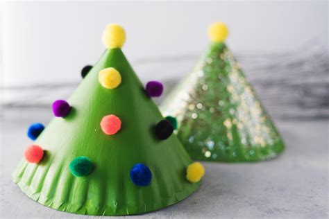 Diy Paper Plate Christmas Trees A Little Craft In Your Day