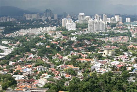 The index shows how the house prices changed in those years, compared to the base value from 2000 when the index value was equal to 100. Malaysia's Global House Price Index 5.8% higher y-o-y ...