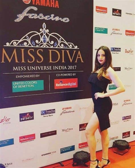 Zoya sapra agarwal is an air india pilot in india. Zoya Afroz Wiki, Biography, Age, Images, Family - wikimylinks