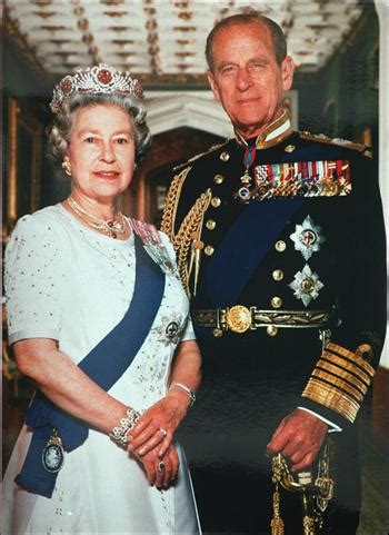 Elizabeth originally took her husband's name. Wedding Anniversary Queen Elizabeth | Whats World