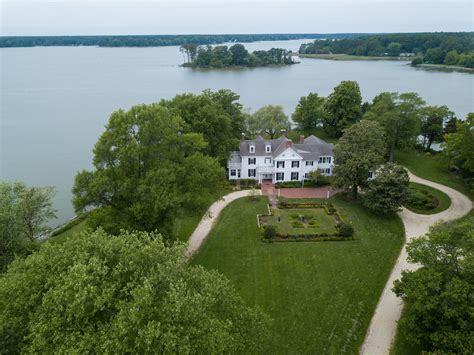 10 Amazing Waterfront Homes In Md Haven Lifestyles