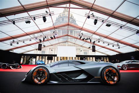 Throwback To The Concept Cars And Design Automobile Exhibition In Video