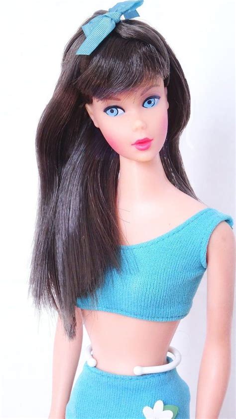 identify your mod era barbie mod barbie and other 70s dolls vintage barbie dolls barbie dolls
