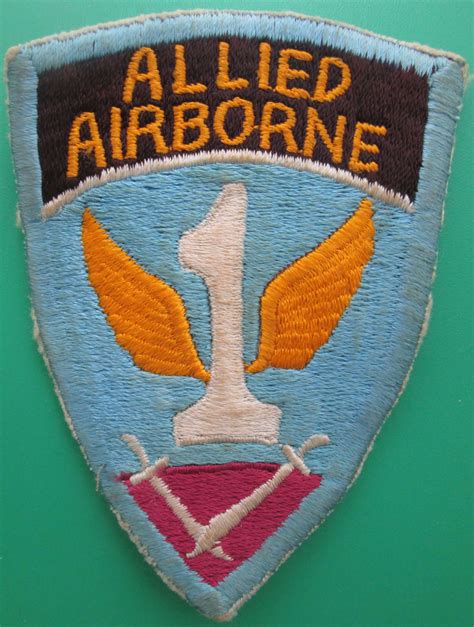 A Wwii 1st Allied Airborne Us Made Arm Badge In Us Army Badges