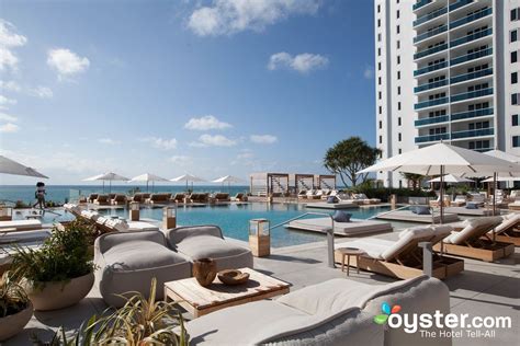 The Main Pool At The 1 Hotel South Beach Best Hotels In Miami Miami