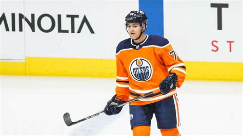 Последние твиты от ethan bear (@ethanbear11). Ethan Bear scores first career NHL goal in Oilers' loss to ...
