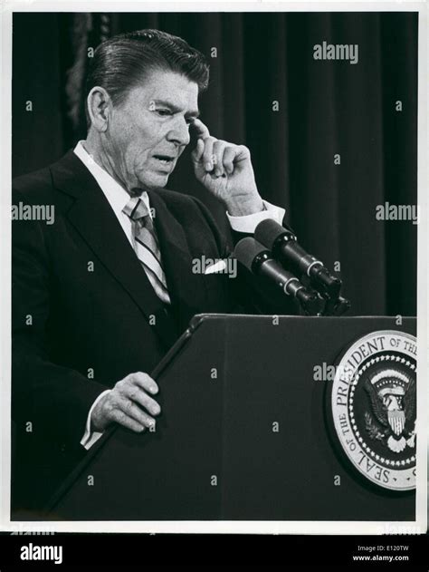 Ronald Reagan 1981 Hi Res Stock Photography And Images Alamy