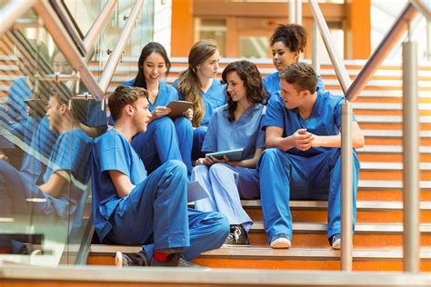 Tributo a Rozman. Capítulo 6. "Los estudiantes de Medicina ...