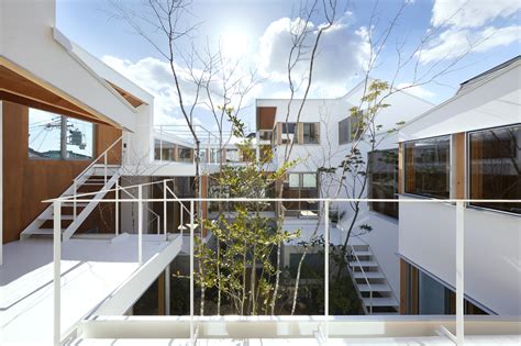 Gallery Of Loop Terrace House Tomohiro Hata Architect And Associates 16