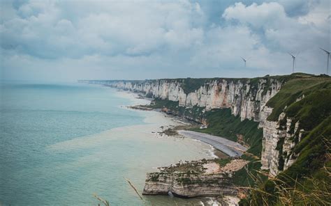 Download Wallpaper 3840x2400 Rocks Coast Sea Landscape Aerial View