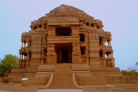 Filesaas Bahu Temple Form The Front Gwalior Fort Wikimedia Commons