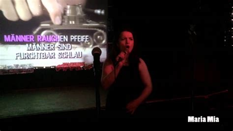 In Der Karaoke Bar Maria Mia Singt Männer Von Grönemeyer Youtube