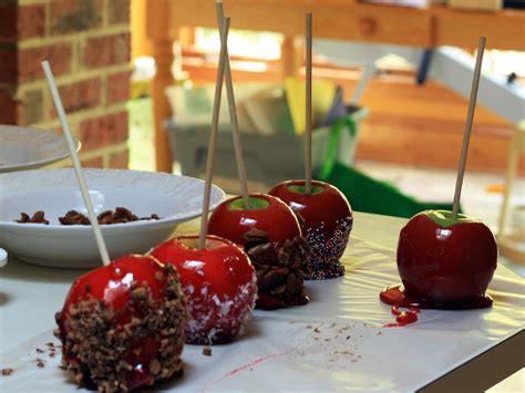 How To Make Candy Apples Hgtv