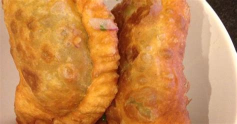 24.07.2019 · pastelitos hondureños de carne con chimol. Pastelitos hondurenos | Typical Honduras | Pinterest ...