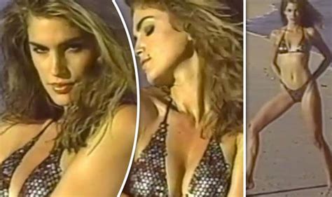 Cindy Crawford Smoulders As She Exposes Major Cleavage In Sexy
