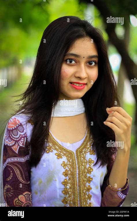 Bangladeshi Cute Girl Photo Telegraph