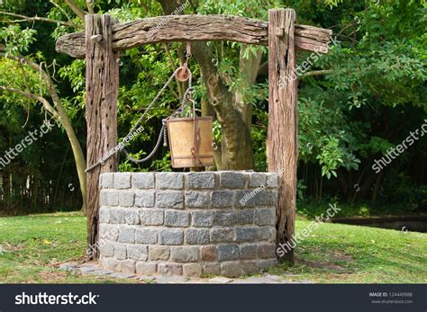Old Water Well With Pulley and Bucket | Water well, Well pump cover, Water well house