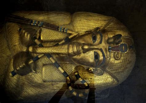Scans Of King Tut S Tomb Point To Hidden Chamber