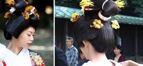 Find the hottest celebrity hair styles and haircut this year and get inspired. Japanese Bridal Kimono