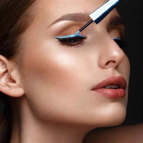 Sparkle Like A Star Guide To The Best Glitter Eyeliner