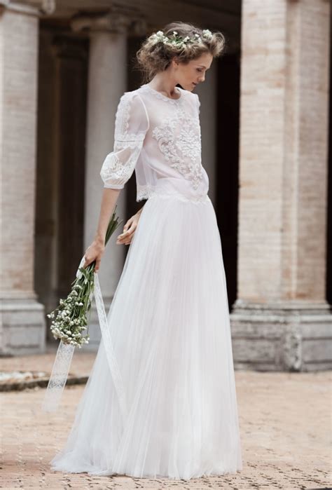 Be inspired by this collection of inexpensive wedding dresses, off the rack and independent designers on etsy. Best Wedding Dresses: Top Wedding Dress Designers ...