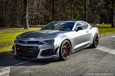 Grey Chevrolet Camaro Zl1 6th Gen With Brushed Bronze 19 Inch Signature