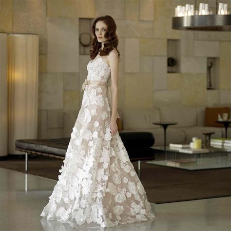 Summer weddings are the ﻿best ﻿weddings. The 9 Best-Selling Wedding Dresses of All Time