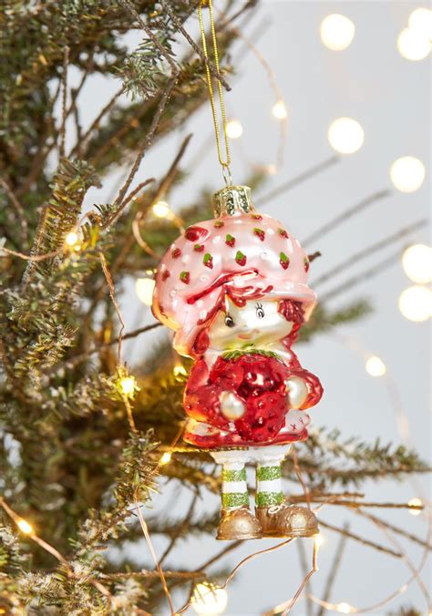 In delightful shades of bubble gum pink, red, spring green, white. So Sweet Strawberry Shortcake Ornament | Strawberry ...