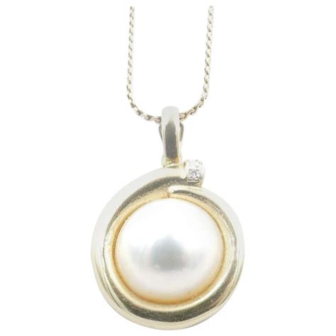 18ct White Gold Diamond Encrusted Pearl Pendant Necklace For Sale At 1stdibs