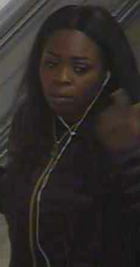 Woman Wanted For Stealing 600 Worth Of Items From Long Island Supermarket Nassau Daily Voice